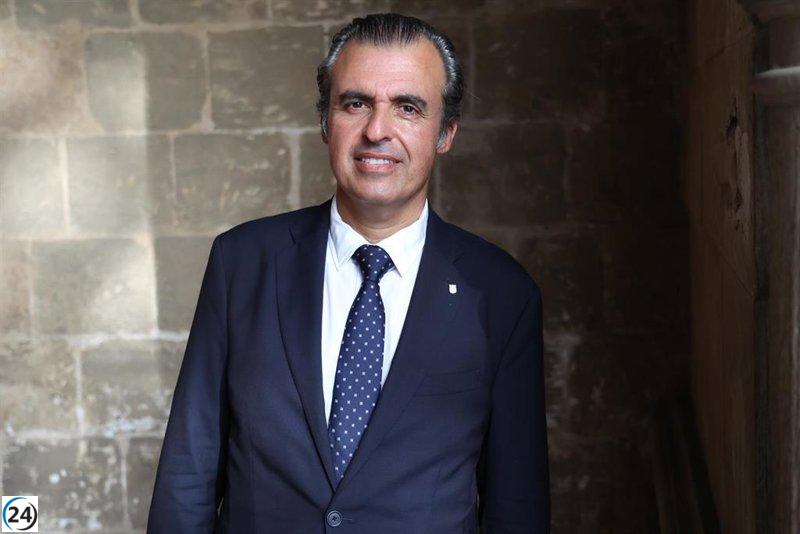 Vera desvelará detalles del experimento de elección del idioma en el Parlament el 8 de febrero