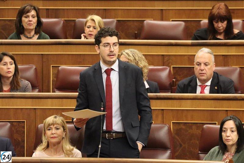 El PSOE urge al Gobierno a aumentar frecuencias de vuelo entre Menorca y Madrid en invierno