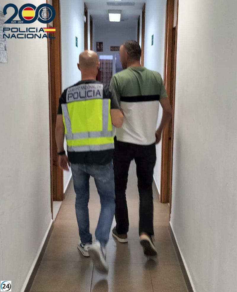 Dos hombres arrestados por robo en bicicleta en Es Carnatge y cala Estancia.