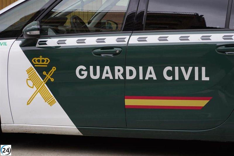 Diez migrantes rescatados tras arribar en patera a Formentera.