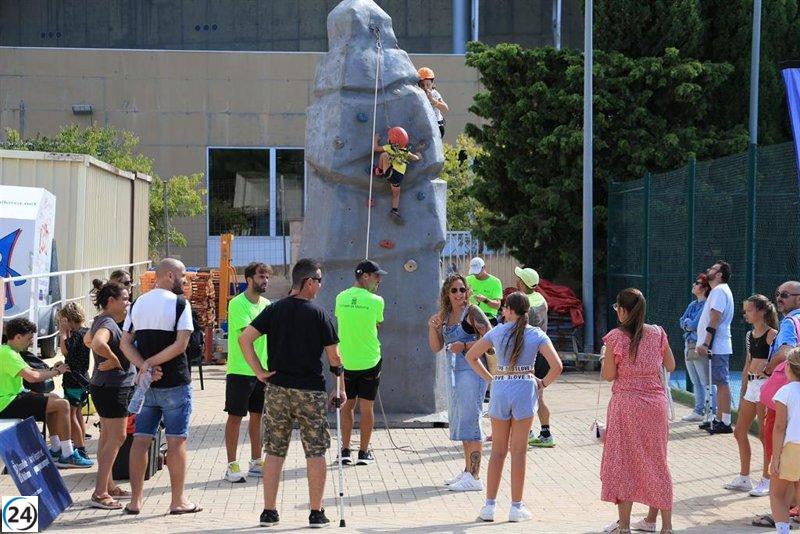 Familias disfrutan de la Diada de Mallorca en el polideportivo de Sant Ferran
