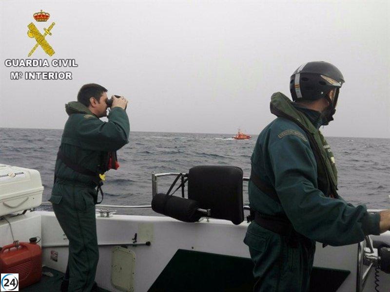 Aumenta a 48 el número de migrantes en Formentera tras la interceptación de otra embarcación.