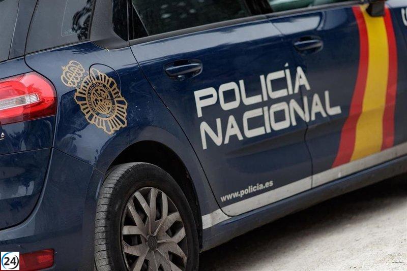 Capturan a un habitual ladrón de bolsos en autobuses de Palma.