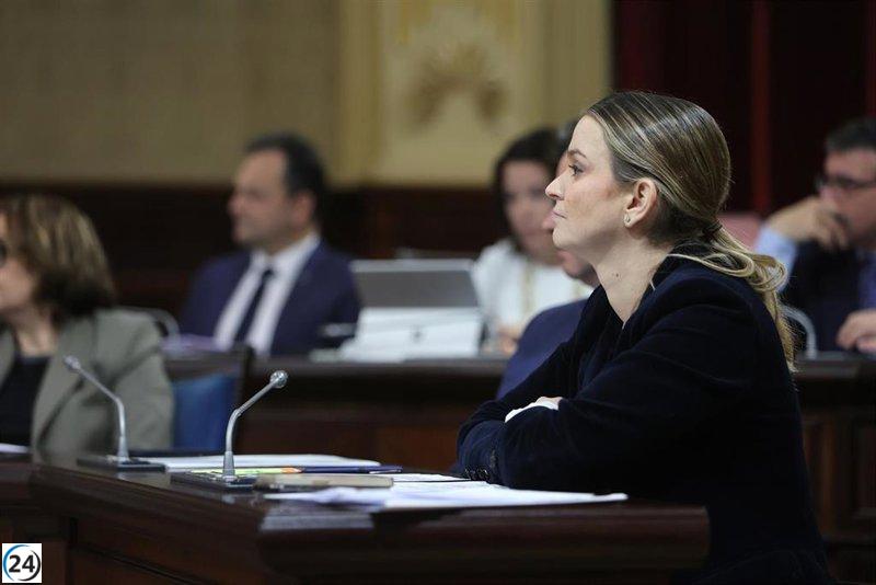 Prohens considera diálogo con Vox; Cañadas le recuerda su dependencia para la presidencia.