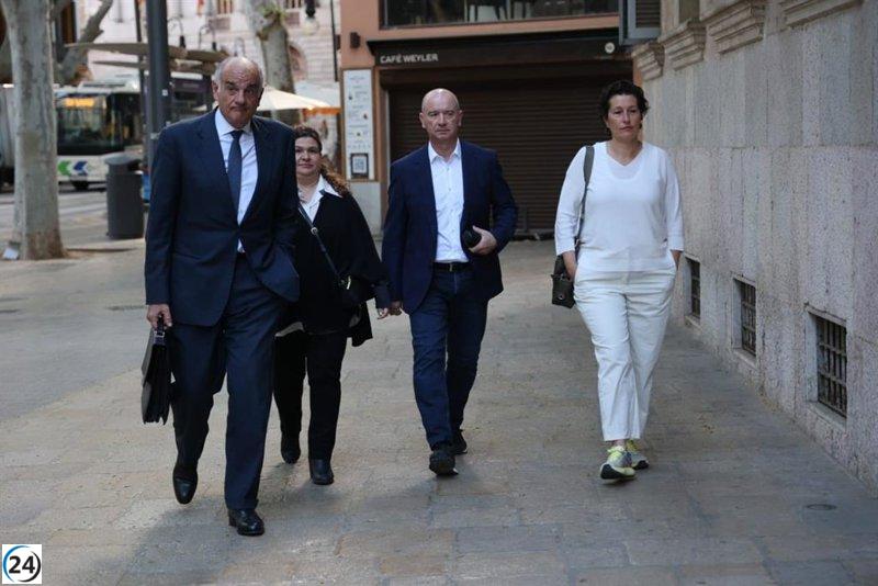 Juicio contra exalcalde de Formentera se pospone hasta el martes por falta de documentación.