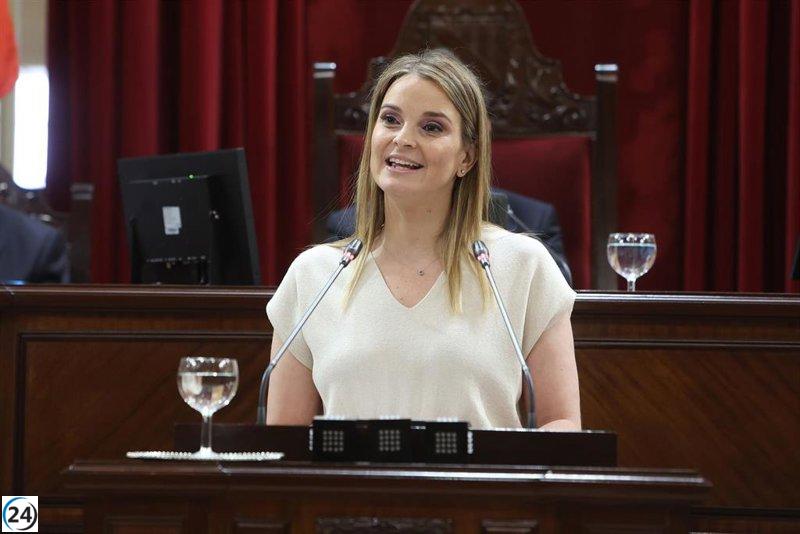 PP y Vox rechazan la comparecencia de Prohens en el Parlament sobre la reestructuración del Govern.