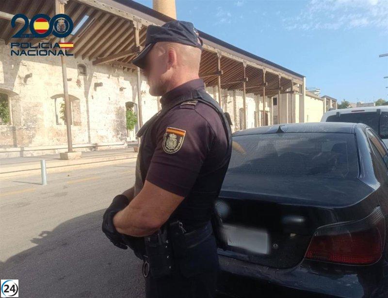 Ciudadanos se unen y logran capturar a un ladrón que intentó robarle a una mujer su cadena de oro.