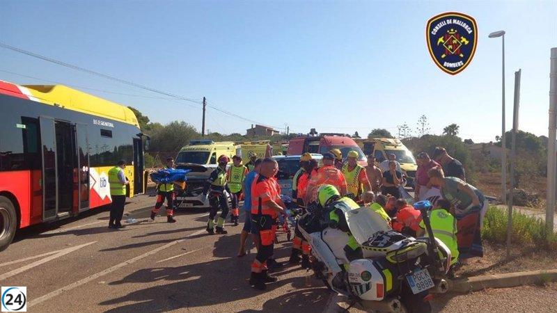 Accidente en carretera de Mallorca deja nueve heridos, tres en estado crítico.