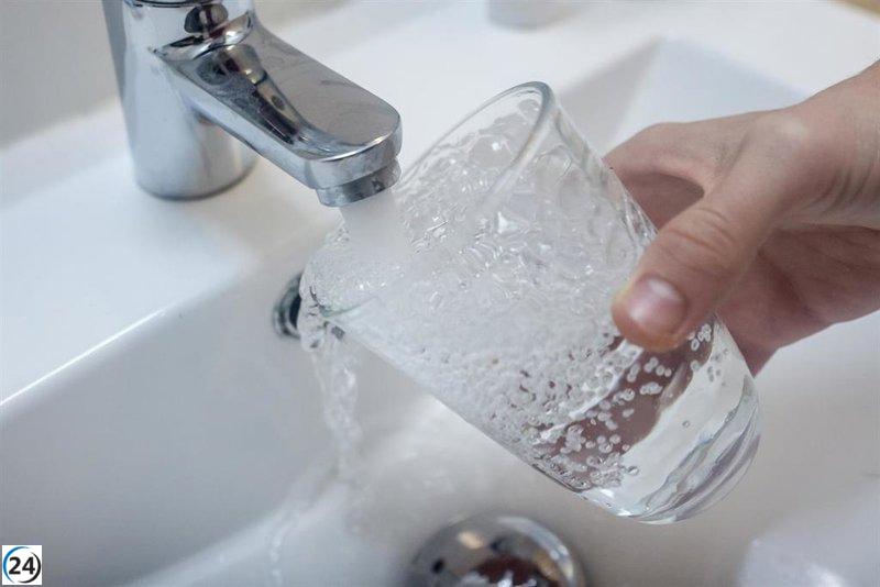 Sóller impone restricciones de agua: limitaciones para alojamientos y ciudadanos.