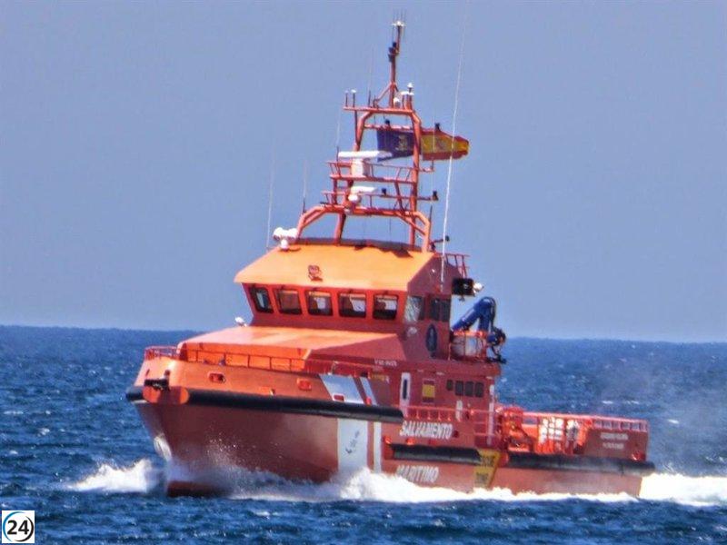 Rescate de 60 inmigrantes en tres embarcaciones en Formentera.