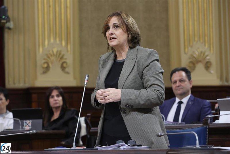 PSIB y Govern intercambian reproches sobre la atención a menores migrantes, acusándose de promover el fascismo.