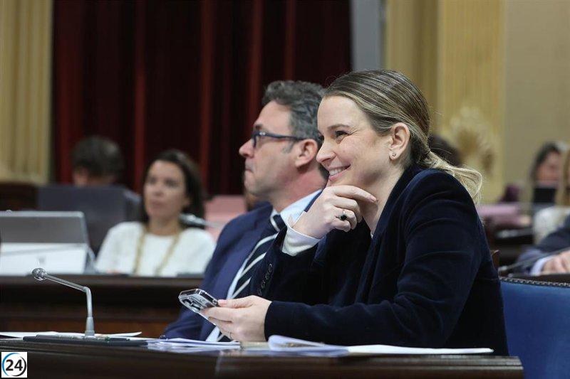 Prohens critica la hipocresía de la