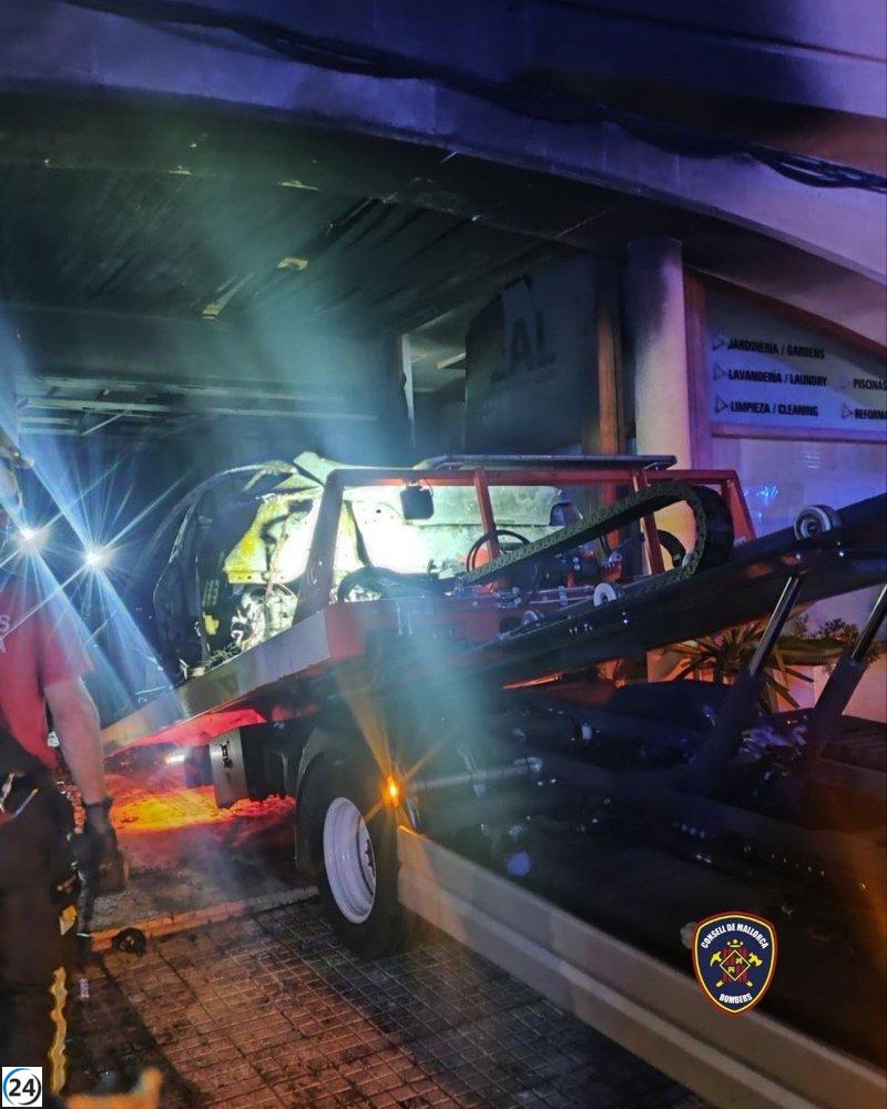 Incendio en garaje de Port de Pollença, incendiado por un vehículo eléctrico.