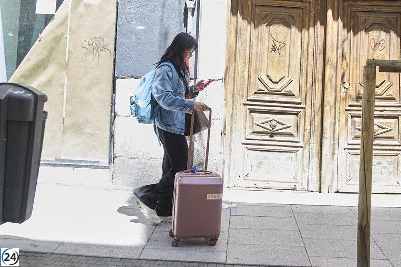 Ibiza lidera a España al eliminar todos los anuncios ilegales de Airbnb.