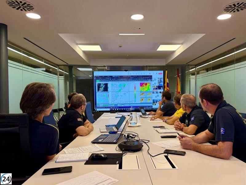Alerta naranja por tormentas y vientos en Mallorca y Menorca.