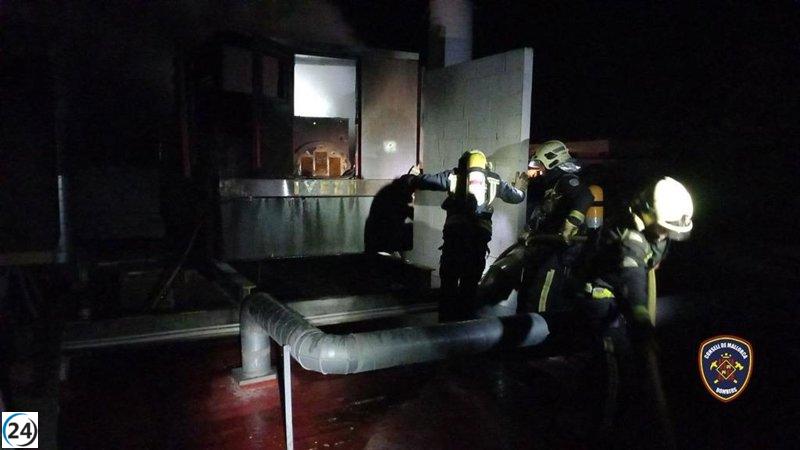 Controlan un incendio en un hotel de Platges de Muro, Mallorca.