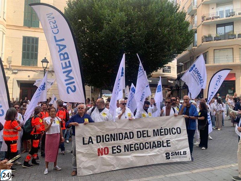 Sindicatos celebran un respaldo masivo a la huelga médica en Baleares, con una participación que oscila entre el 70 y el 95%.