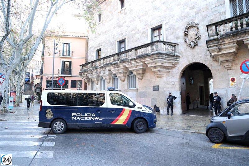 Juicio por agresión sexual a la hermana menor de su pareja durante un viaje en barco en Mallorca.