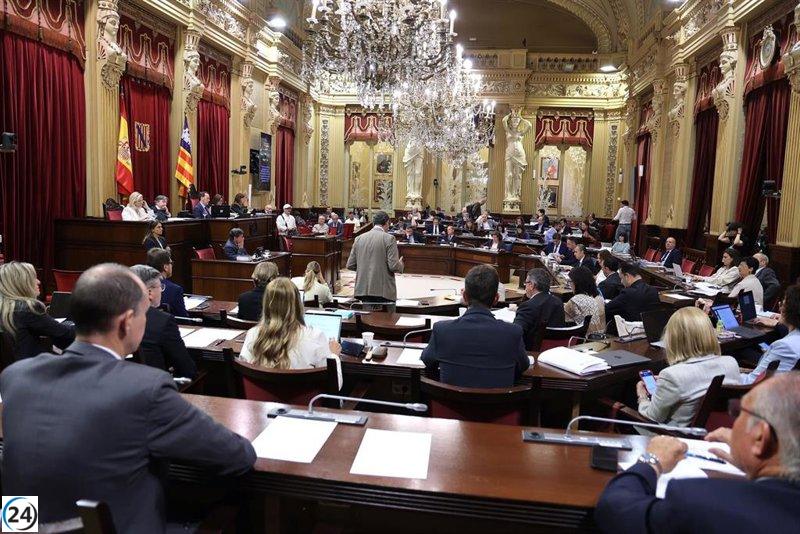 PP y PSIB acuerdan aumentar el ITS en el Parlament.
