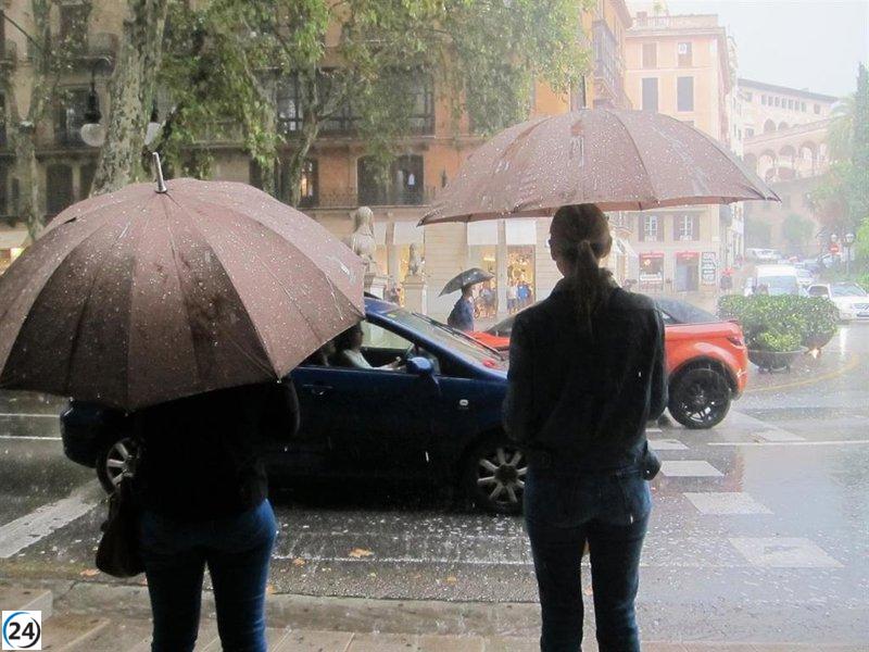 Emergencias emite alerta amarilla en Pitiusas por lluvias y tormentas, manteniendo la misma en Mallorca.
