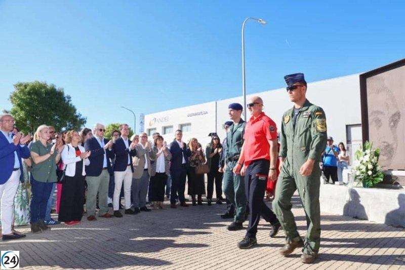 Homenaje de los Bomberos de Mallorca en Inca a un oficial caído en 2021.