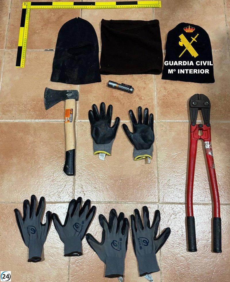 Tres arrestados 'in fraganti' al intentar robar en una construcción en Porreres.