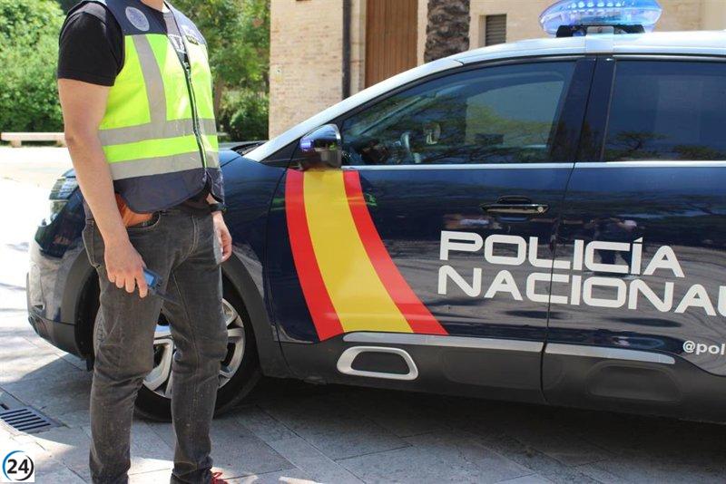 Detienen a hombre por realizar tocamientos a joven en portal en Palma.