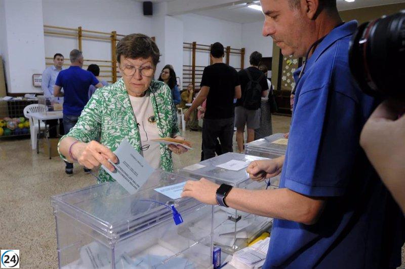Izquierdista anima a votar en Baleares.