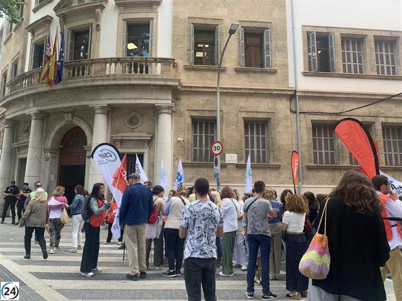 La huelga de justicia en Baleares tiene un seguimiento del 60% según funcionarios.