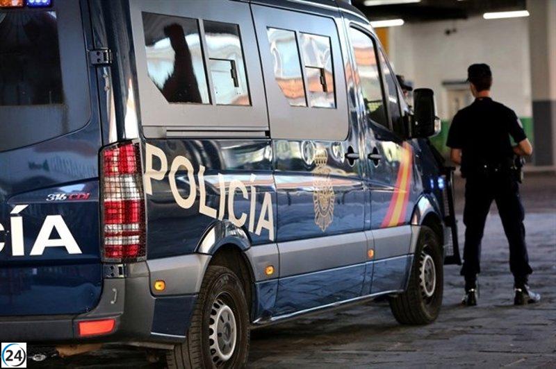 Joven detenido por destrozos en vivienda ocupada en Palma.