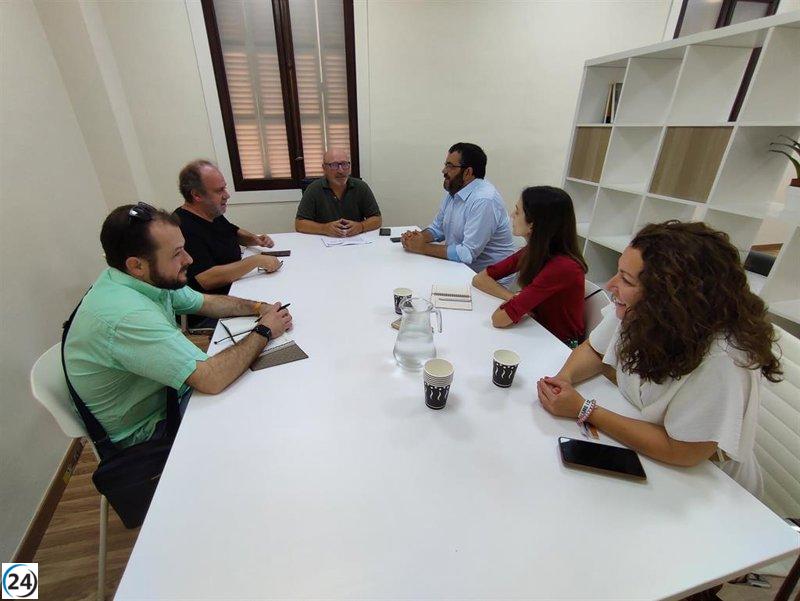 Sumar MÉS busca apoyo de CCOO para atraer el voto obrero.