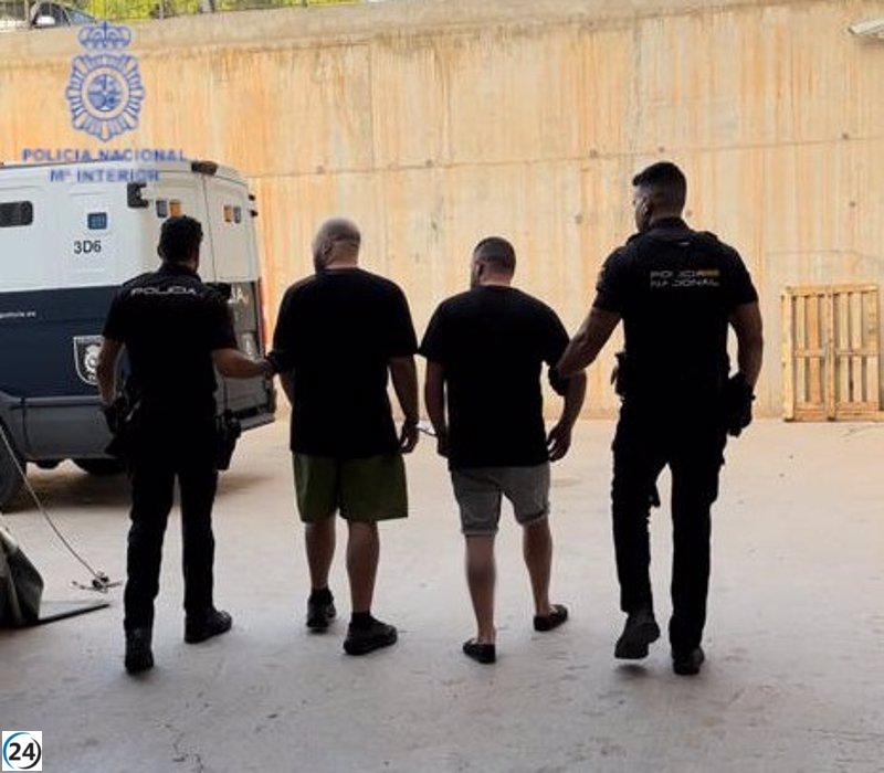 Capturados en Ibiza tres individuos, integrantes de una peligrosa pandilla que comete asaltos violentos para robar relojes