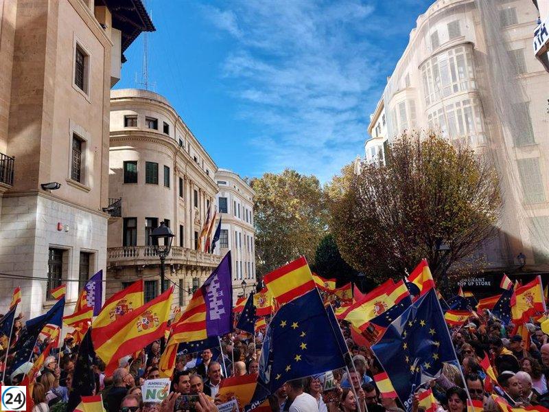 Multitudinaria concentración convocada por el PP en Palma contra la amnistía reúne a 10.000 personas