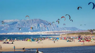 ¿Te atreves con el kite surf? Descubre las mejores playas para practicarlo en Formentera