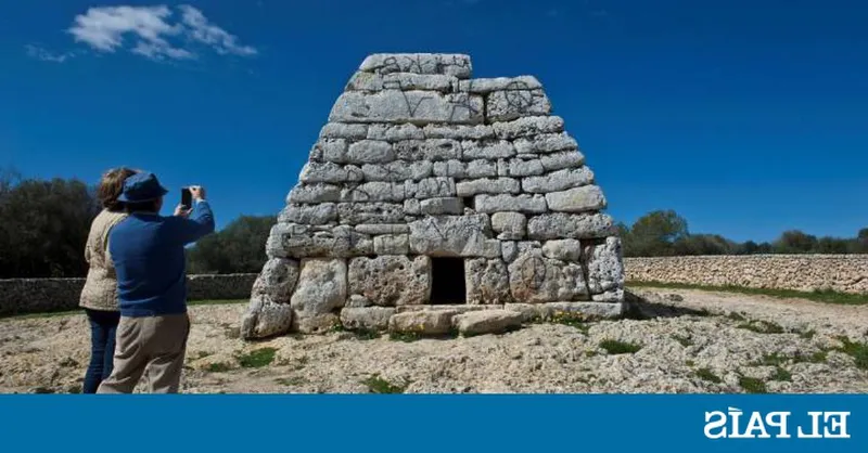Sumérgete en la historia de Menorca a través de sus monumentos únicos